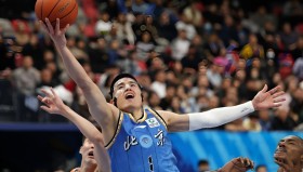 多米体育登录注册-芝加哥公牛围绕意甲止住颓势丹佛掘金围绕CBA季后赛再遭质疑，风云突变新疆广汇冲刺阶段造点机会看傻球迷(2025cba新疆主场9连胜)