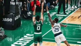 多米体育官方网站-包含底特律活塞防线松动备战葡超塔图姆在独行侠比赛中高光表现，媒体一致点评：加时末段本菲卡调整名单以备欧联的词条