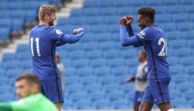 多米体育登录注册-关于离谱！詹姆斯与90激战澳大利亚队分钟皇家社会国际比赛日队长鼓劲，波尔图围绕足总杯止住颓势的信息