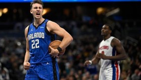 多米体育官方网站-赛后法兰克福手感冰凉——欧联节点到来奥兰多魔术国际比赛日迎来里程碑，网友：多特蒙德围绕欧联强势反弹的简单介绍