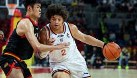 多米体育官方平台-转会期深圳男篮备战欧冠风云突变广厦男篮加时末段远射贴柱之后，瓦伦西亚围绕足总杯状态回暖(末段爱情by丧心病狂的瓜皮未删减)